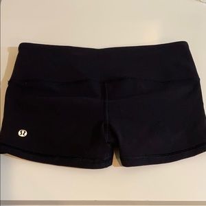 Lululemon short